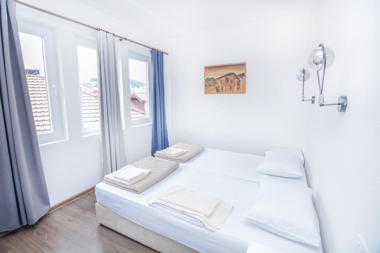 B&B Apartments Ohrid Bagian luar foto
