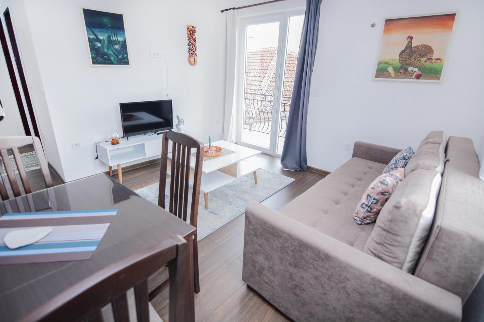 B&B Apartments Ohrid Bagian luar foto